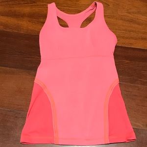 Lululemon athletic tank size 8